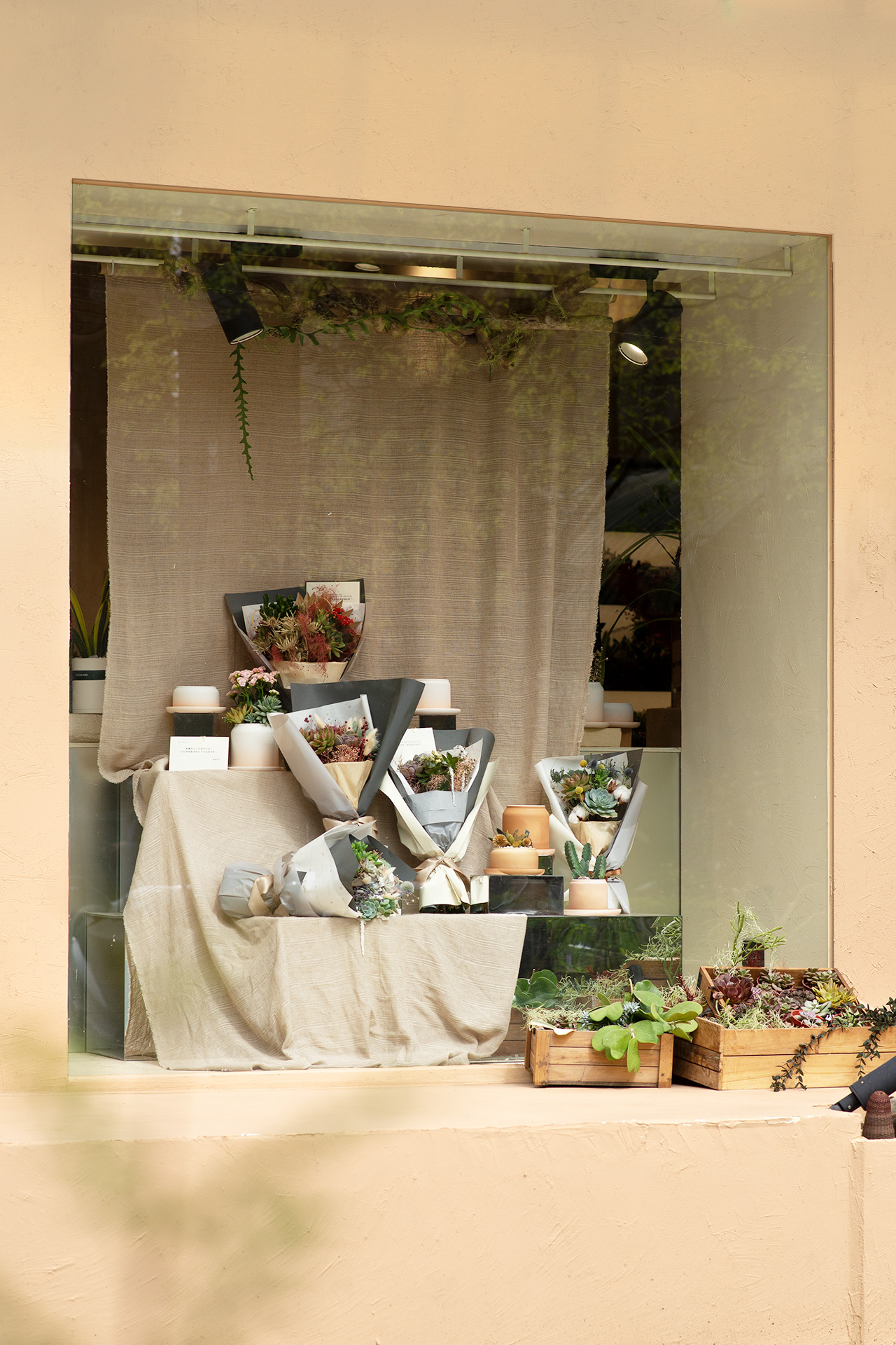 情人節期間限定！有肉店中店「沒有玫瑰的花店」 情人節花束 多肉花束＿台北花店 全台配送5